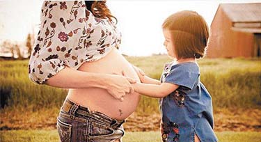 二胎政策落實，生于08年的光臣正式告別獨生時代!