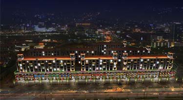 LED線條燈亮化讓廢舊小區(qū)、棄管樓起死回生