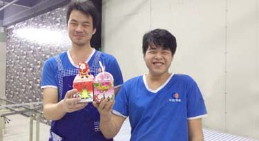 光臣照明伙伴們歡度平安夜，攜手共創(chuàng)美好未來！