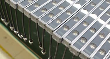 本周生產(chǎn)播報(bào) 光臣車間被線型燈占據(jù)了!