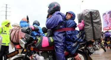 春運咯!光臣照明愿各地游子們平安到家!